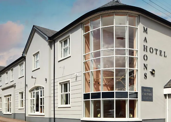 Mahon'S Hotel